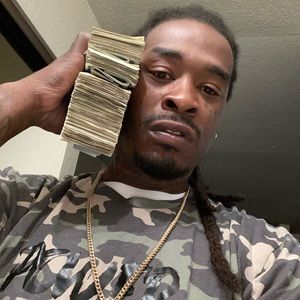 Meet your Posher, Joemain